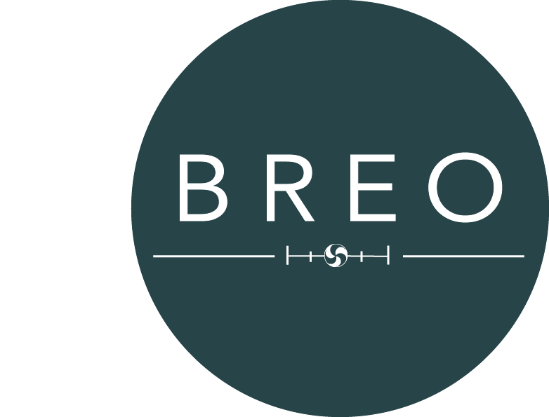 Logotipo de BREO