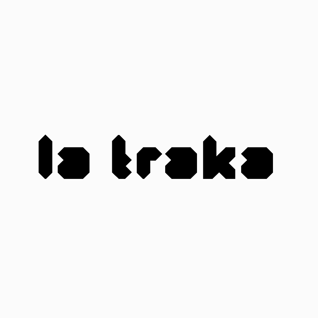 Logotipo de La Traka Producciones