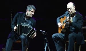El tango argentino y el flamenco se fusionan en el escenario del Teatro Chapí de Villena con "Complicidad"