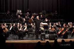 oscar-herrero-con-orquesta.jpg