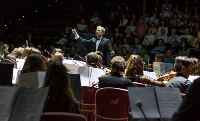 Claudio Gómez-Calado, director de orquesta 